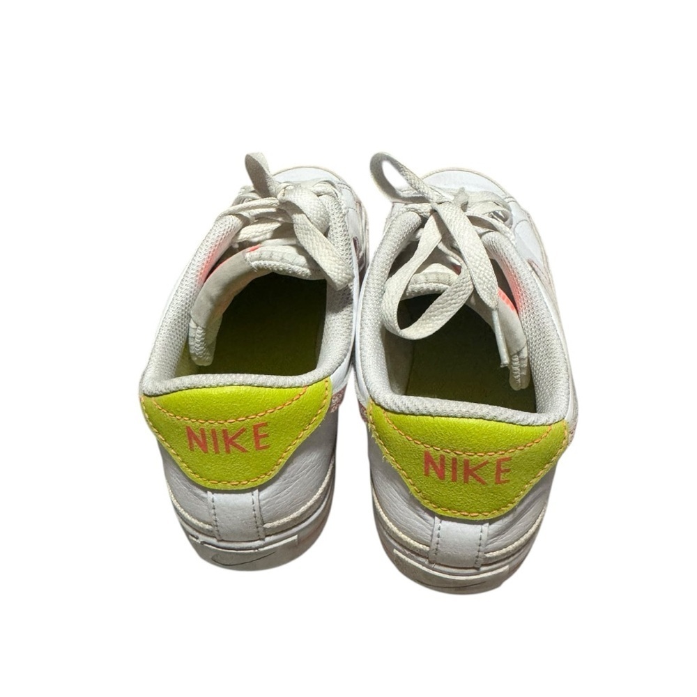Nike Women's Court Legacy Next Nature Hot Punch Sneaker Casual Shoe Size 7 - Picture 6 of 7